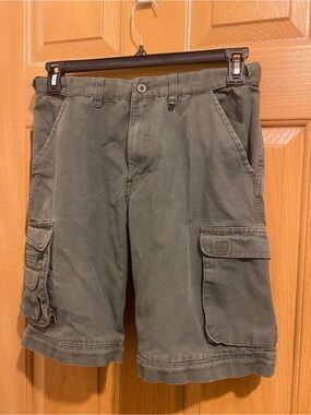 Classic Kids Cargo Shorts in Olive Green